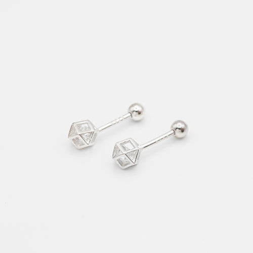 Ginkawa 925 sterling silver mini Hexagon Earrings which is cute, beautiful and transcendence. The earring is hypoallergenic. Best gift for new year, mother's day, birthday and new year gift. 925純銀迷你立體六角轉珠耳環，抗過敏耳環，迷你可愛風格，獨特款式，適合送禮，日常配戴，出遊旅行配件。