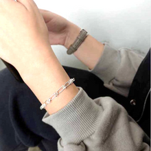 Load image into Gallery viewer, Wear Basic 925 Sterling Silver Linked Bracelet. This bracelet is your best minimal jewellery piece to match with your daily dressing. Adjustable bracelet length for easy mix and match. Best gift for birthday, mother&#39;s day and x&#39;mas present. shinny platinum.
