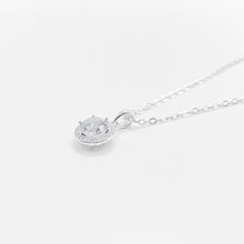 Load image into Gallery viewer, This elegant and beautiful eternity necklace silver jewelry is from Ginkawa designer jewellery. Our designer choice which is classic, forever which is perfectly match with your daily mix and match dressing. 925 純銀永恆單鑽項鏈，高級質感項鍊，適合送禮，母親節禮物首選，大方氣質款式好搭配。
