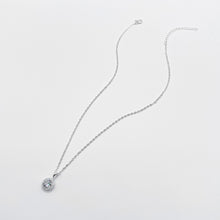 Load image into Gallery viewer, This elegant and beautiful eternity necklace silver jewelry is from Ginkawa designer jewellery. Our designer choice which is classic, forever which is perfectly match with your daily mix and match dressing. 925 純銀永恆單鑽項鏈，高級質感項鍊，適合送禮，母親節禮物首選，大方氣質款式好搭配。
