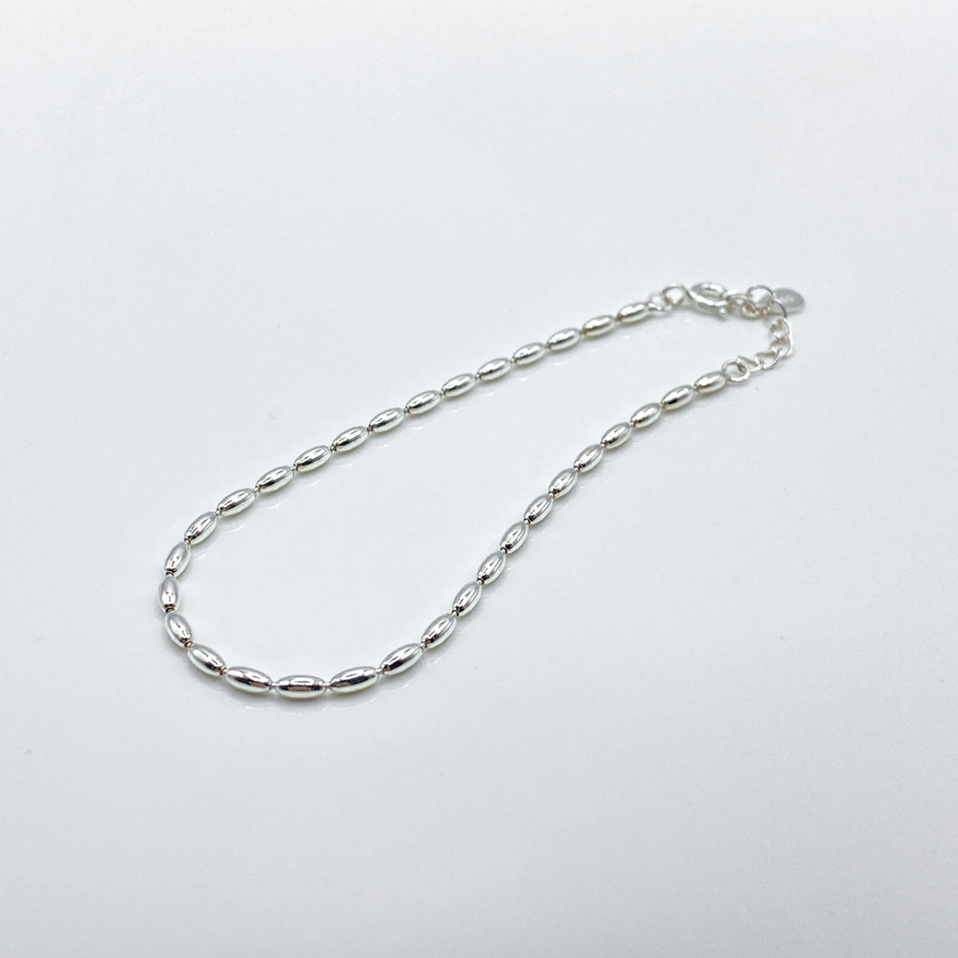 925 純銀小雨點手鏈 Small raindrop bracelet in 925 Sterling Silver. Basic bracelet which can mix and match all of your daily dress.